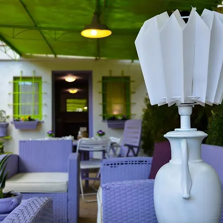 Villa Apple Green Mondello Beach Palermo
