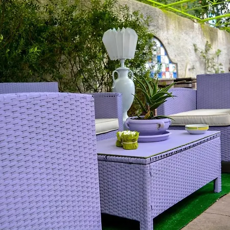 Apple Green Mondello Beach Villa *